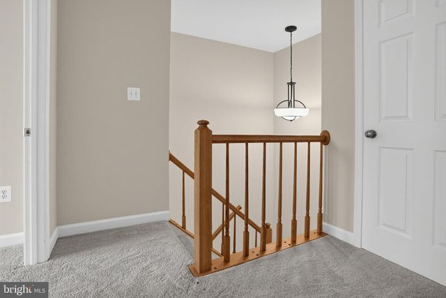 12158 OLD SALEM CT, Woodbridge, VA 22192