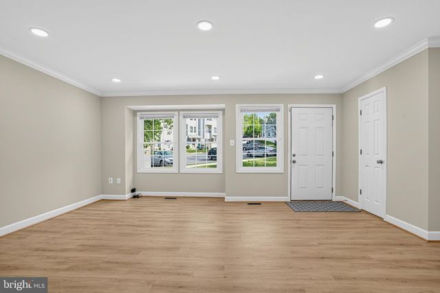 12158 OLD SALEM CT, Woodbridge, VA 22192