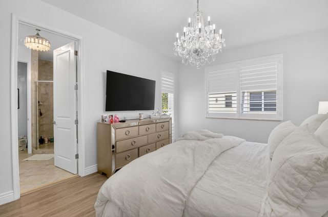 5022 NW 16th Way, Boca Raton, FL 33431