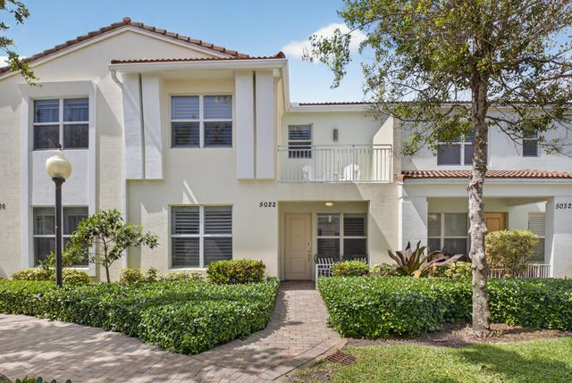 5022 NW 16th Way, Boca Raton, FL 33431