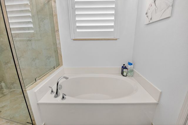 5022 NW 16th Way, Boca Raton, FL 33431