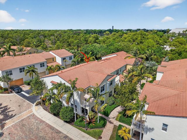 5022 NW 16th Way, Boca Raton, FL 33431