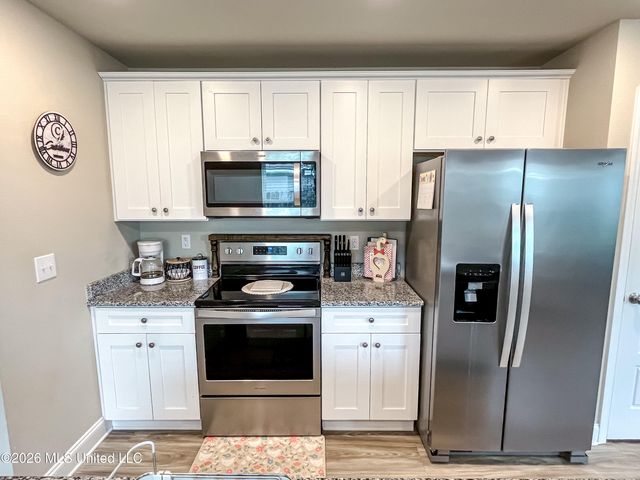 10211 Willow Leaf Drive, Gulfport, MS 39503
