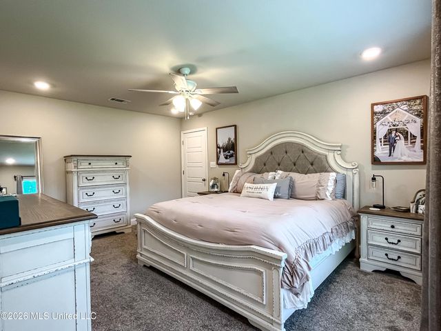 10211 Willow Leaf Drive, Gulfport, MS 39503