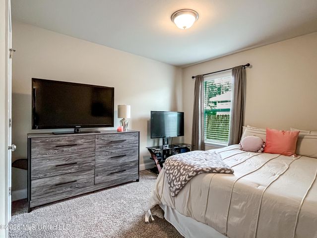 10211 Willow Leaf Drive, Gulfport, MS 39503