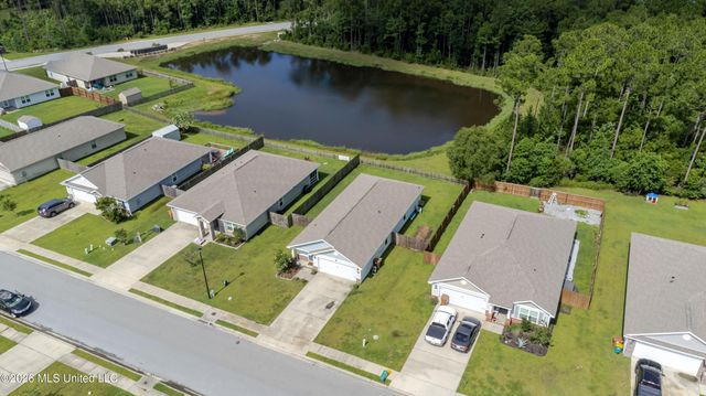 10211 Willow Leaf Drive, Gulfport, MS 39503