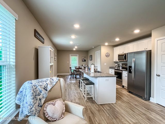 10211 Willow Leaf Drive, Gulfport, MS 39503