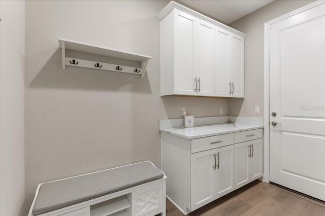 2024 WOODLEAF HAMMOCK COURT, Bradenton, FL 34211