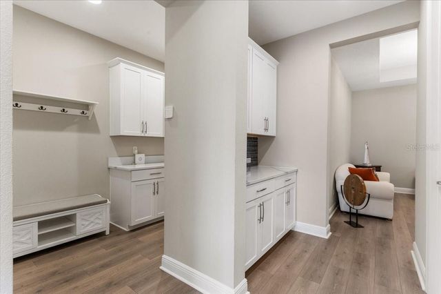 2024 WOODLEAF HAMMOCK COURT, Bradenton, FL 34211