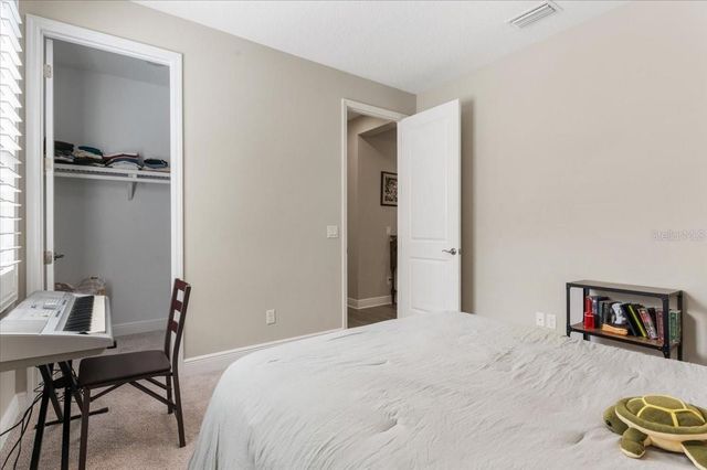 2024 WOODLEAF HAMMOCK COURT, Bradenton, FL 34211