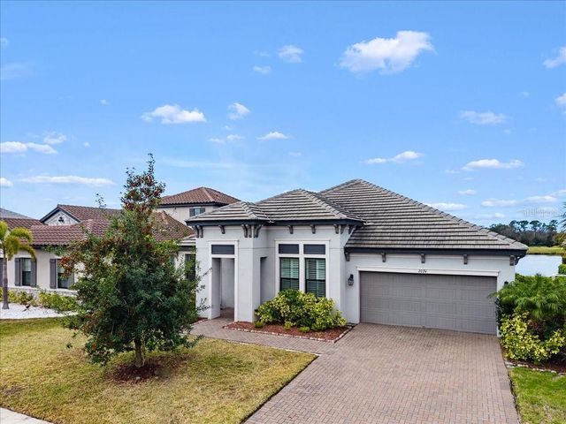 2024 WOODLEAF HAMMOCK COURT, Bradenton, FL 34211