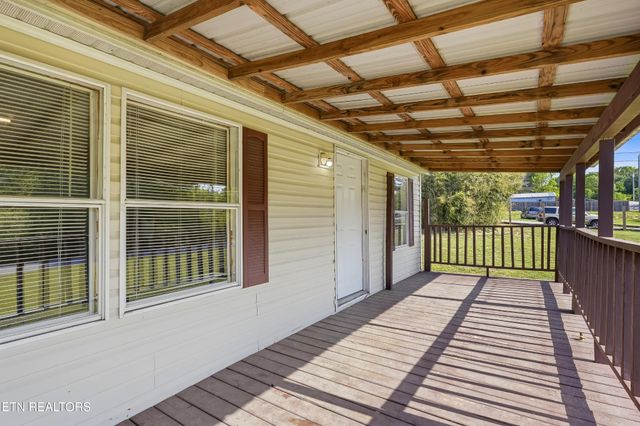152 Woodlawn Drive, Jamestown, TN 38556