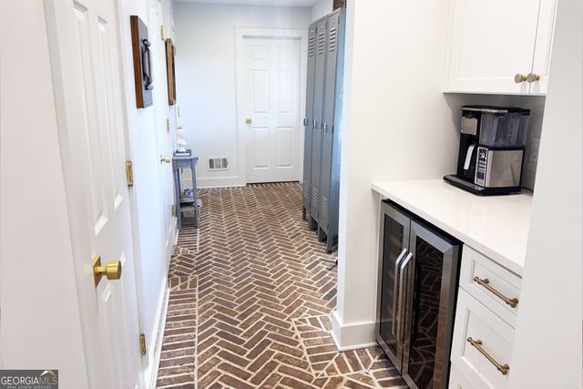 1407 Dixon Bridge Road, Maysville, GA 30558