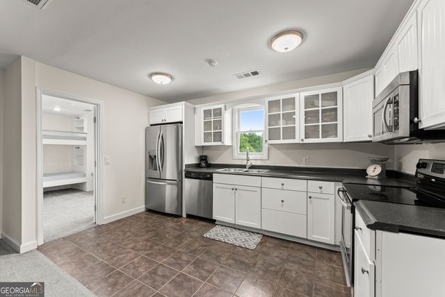 1407 Dixon Bridge Road, Maysville, GA 30558