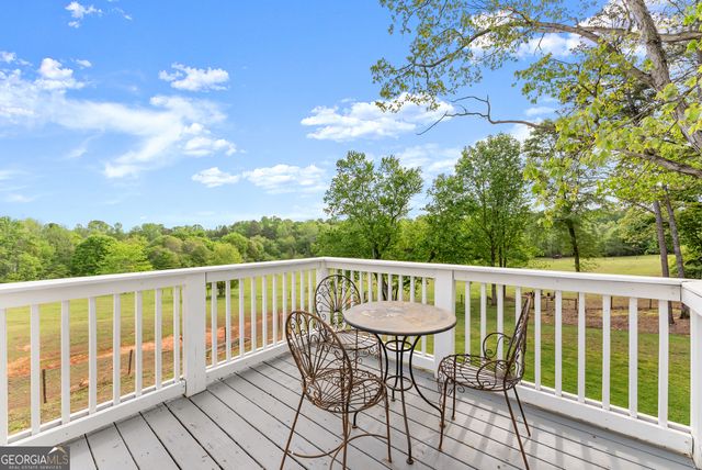 1407 Dixon Bridge Road, Maysville, GA 30558
