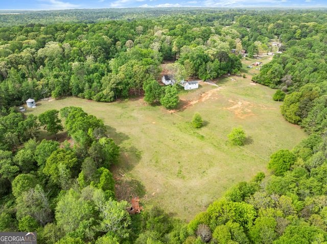 1407 Dixon Bridge Road, Maysville, GA 30558