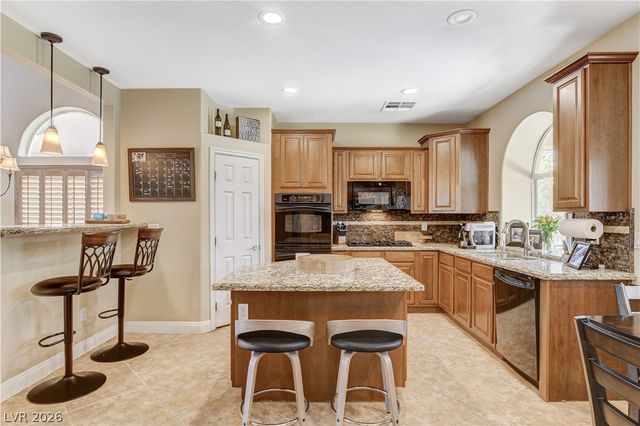 969 Puerta Del Sol Drive, Las Vegas, NV 89138