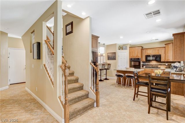 969 Puerta Del Sol Drive, Las Vegas, NV 89138