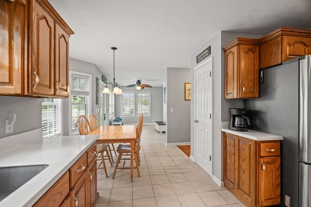 116 Old Parkers Chapel Rd, Portland, TN 37148