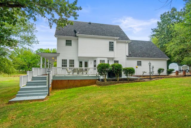 116 Old Parkers Chapel Rd, Portland, TN 37148