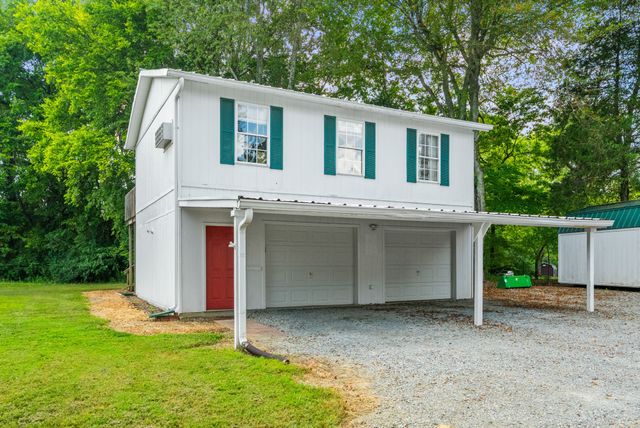 116 Old Parkers Chapel Rd, Portland, TN 37148