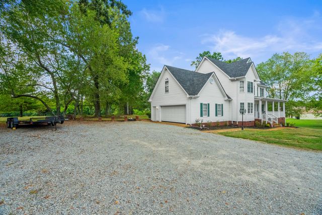 116 Old Parkers Chapel Rd, Portland, TN 37148