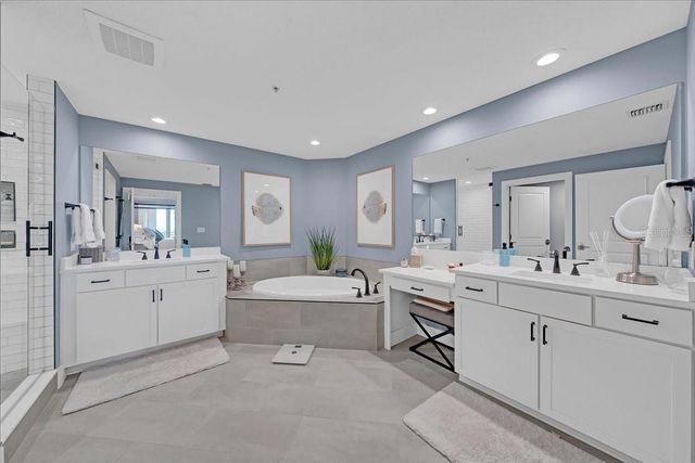 10851 MANGROVE CAY LANE NE 712, St Petersburg, FL 33716