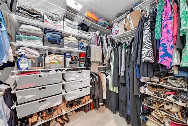 10851 MANGROVE CAY LANE NE 712, St Petersburg, FL 33716