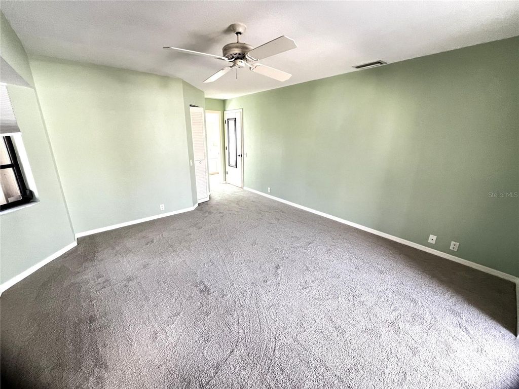 Image 26 of property listing at 19358 EDGEWATER DRIVE, Port Charlotte, FL 33948