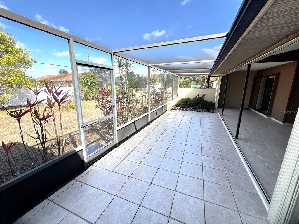 Image 36 of property listing at 19358 EDGEWATER DRIVE, Port Charlotte, FL 33948