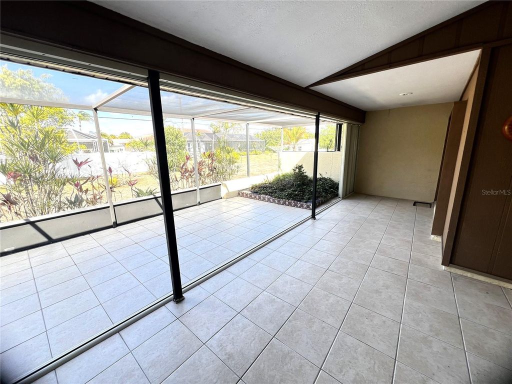 Image 37 of property listing at 19358 EDGEWATER DRIVE, Port Charlotte, FL 33948