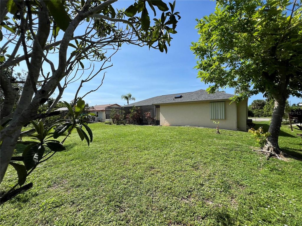 Image 48 of property listing at 19358 EDGEWATER DRIVE, Port Charlotte, FL 33948