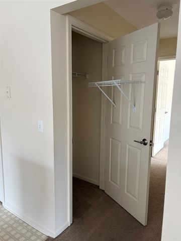 158 Hunters Lane 70, Rockford, MI 49341