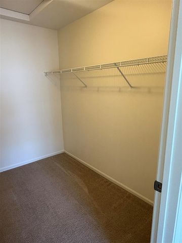 158 Hunters Lane 70, Rockford, MI 49341