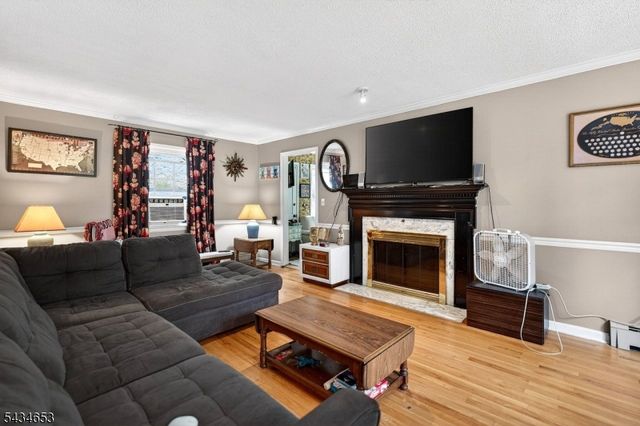 719 W Shore Trl, Sparta Twp., NJ 07871