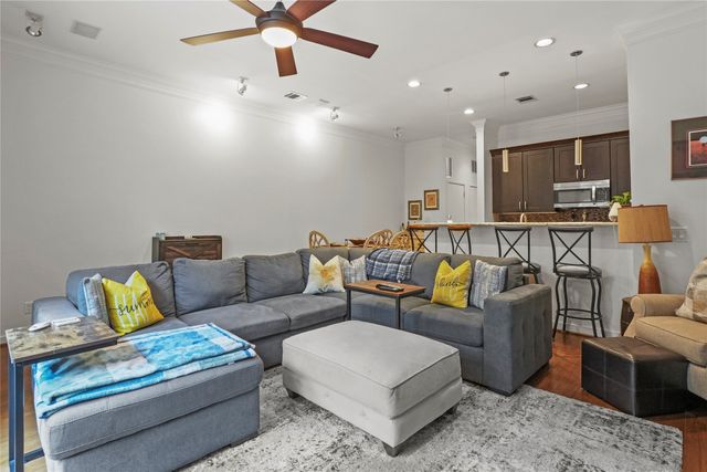 4125 Cole Avenue 7, Dallas, TX 75204