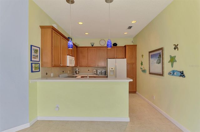 6099 BENEVENTO DRIVE, Sarasota, FL 34238