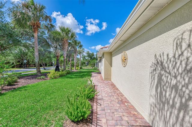 6099 BENEVENTO DRIVE, Sarasota, FL 34238