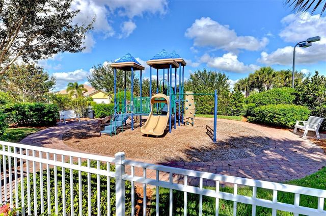 6099 BENEVENTO DRIVE, Sarasota, FL 34238