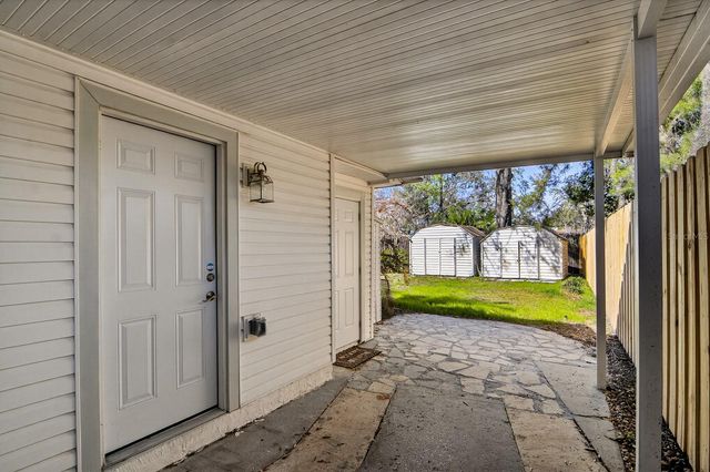 815 W LOWRY LANE, Tampa, FL 33604