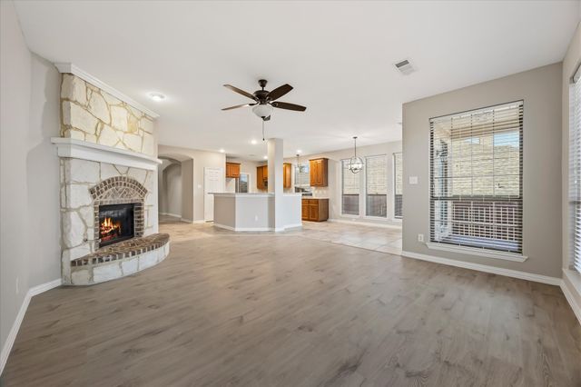 118 Stone Drive, Forney, TX 75126