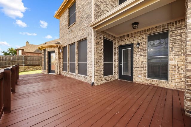 118 Stone Drive, Forney, TX 75126