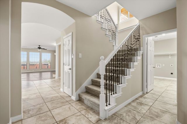 118 Stone Drive, Forney, TX 75126