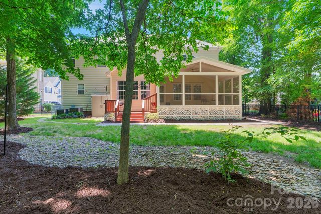 203 Elven Court, Waxhaw, NC 28173