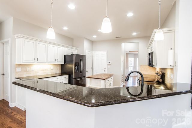 203 Elven Court, Waxhaw, NC 28173