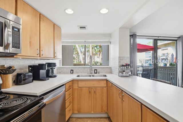 42 S Forest Beach Dr Apt 3037, Hilton Head Island, SC 29928