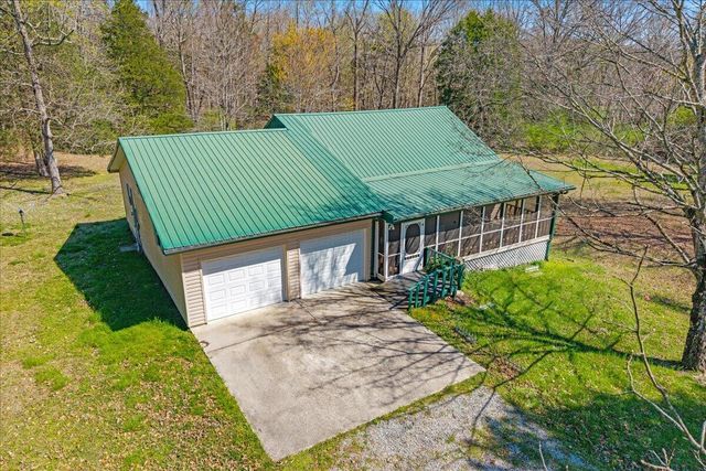 251 Carter, Decatur, TN 37322