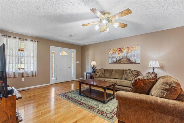 251 Carter, Decatur, TN 37322