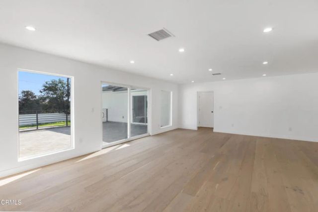 3880 SHADOW GROVE Road, Pasadena, CA 91107