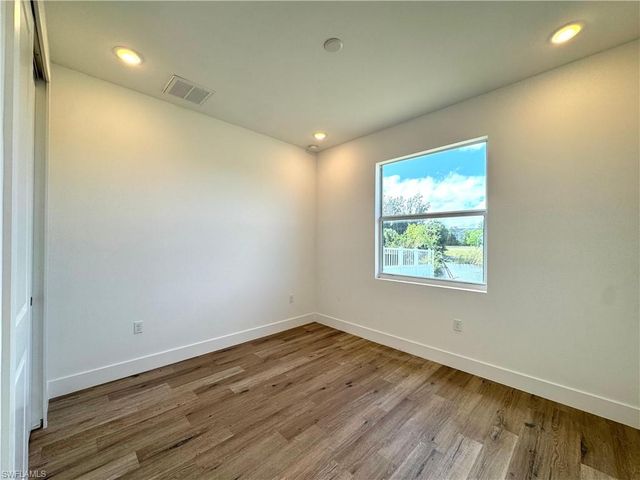 2914 SW 5th ST, Cape Coral, FL 33991